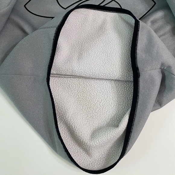 Under Armour Storm Hoodie Youth Gray and Black Fleece/ Fuzzy Water Resistant - Picture 9 of 12